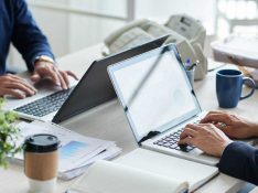 mengenal-job-hugging-adalah